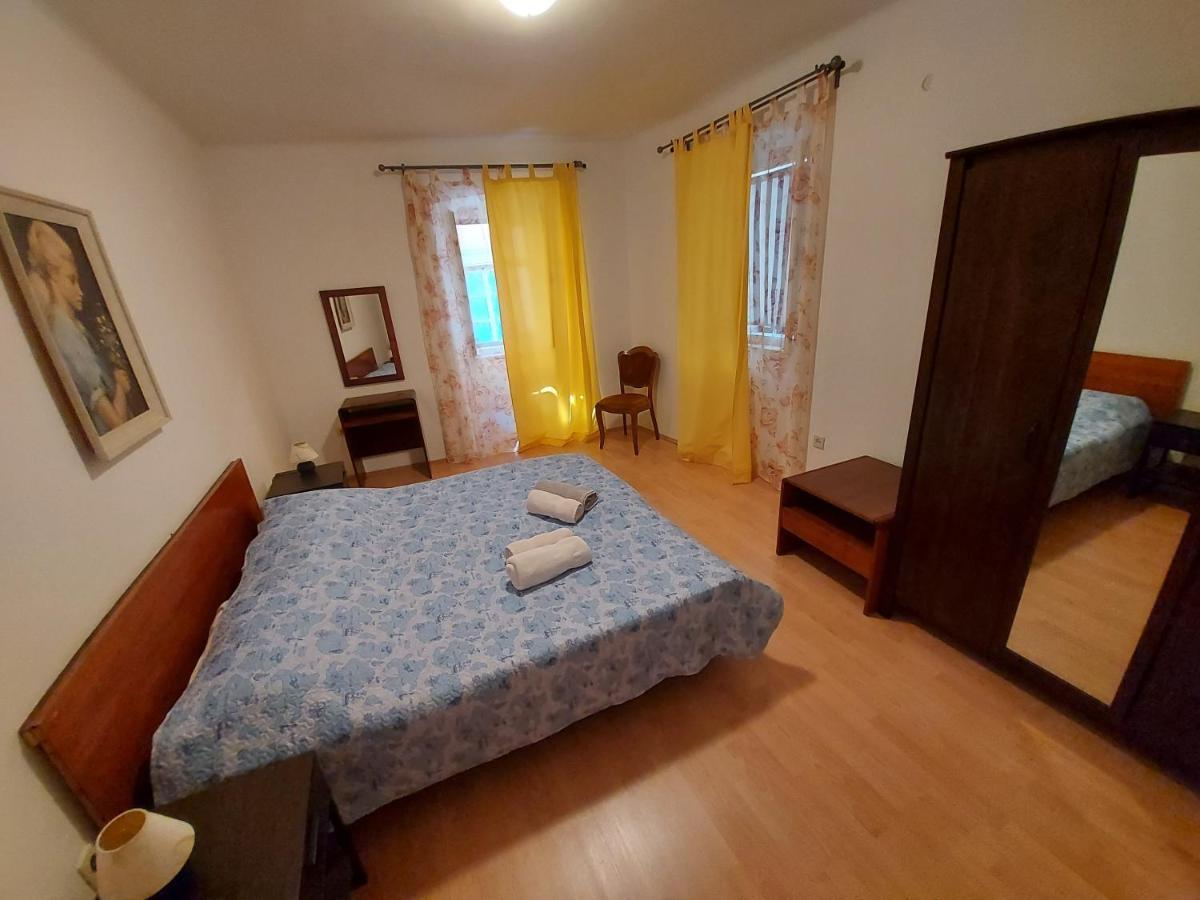 Guesthouse Boris Labin  Exterior photo