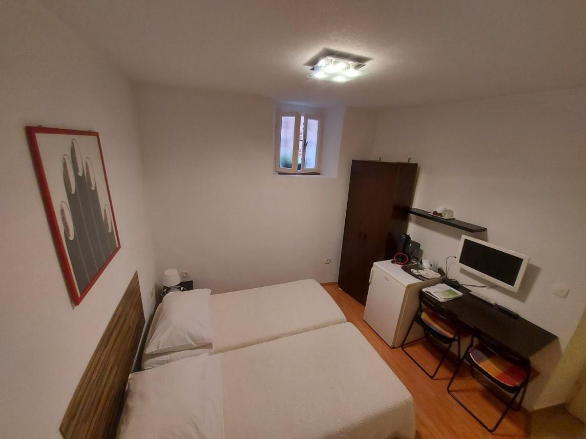 Guesthouse Boris Labin  Exterior photo